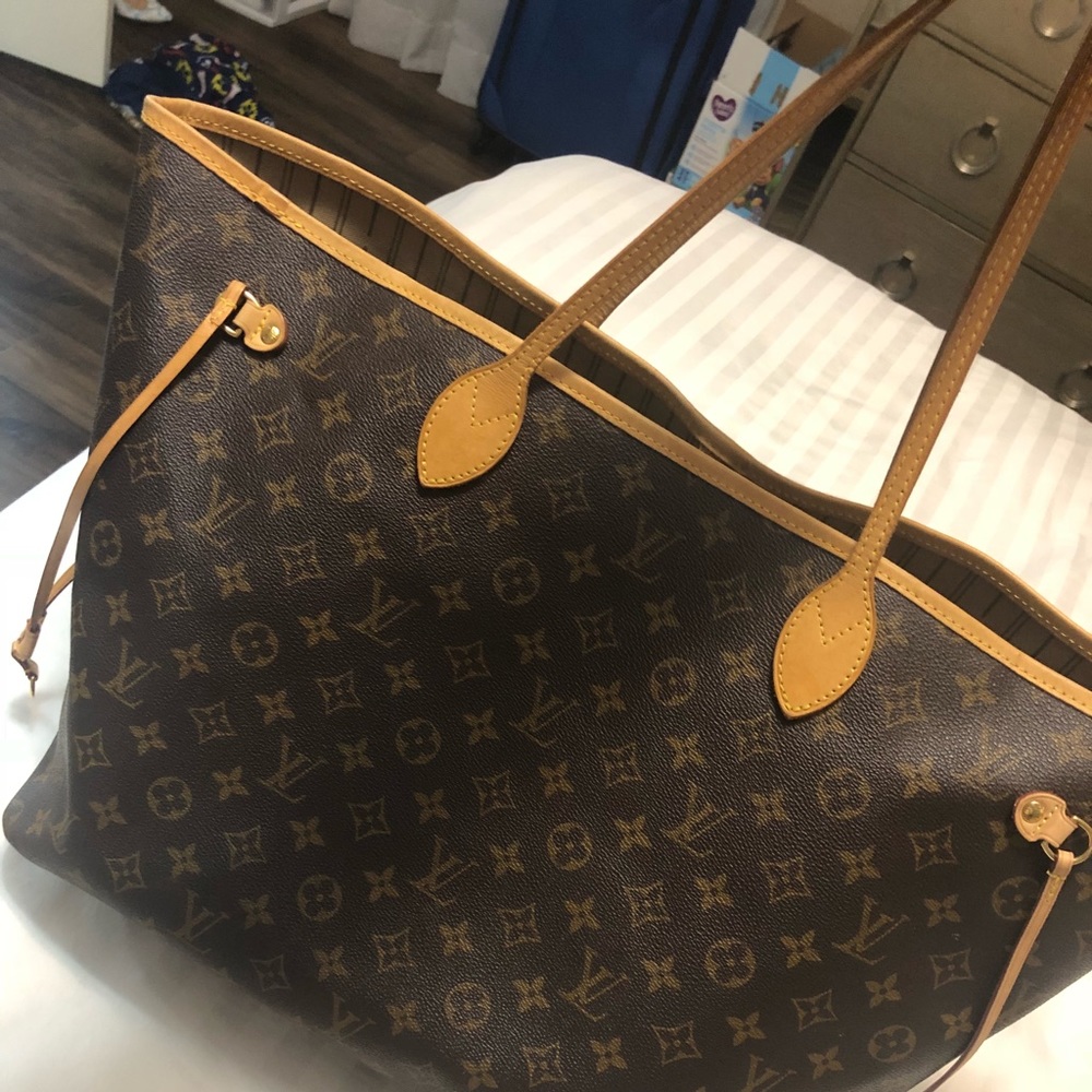Louis Vuitton Neverfull GM